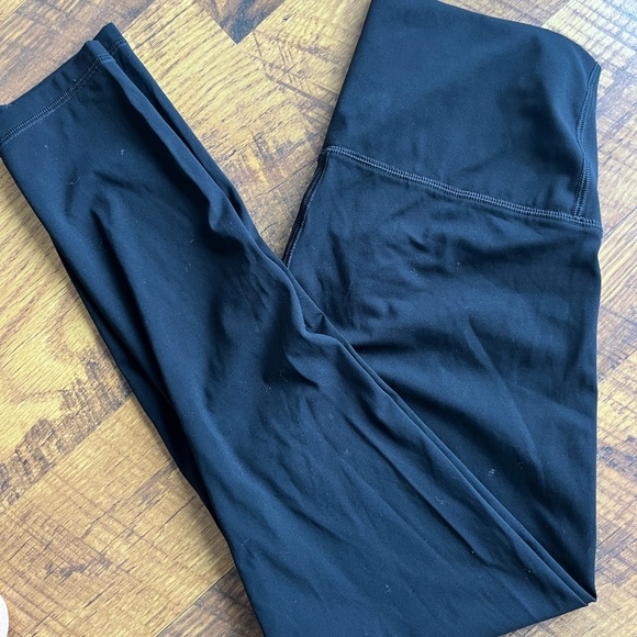 The Perform Legging - Picture 3 of 3